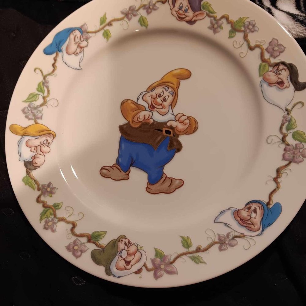 Collectable plate